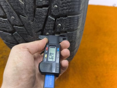 Колесо Nissan X-Trail R17 5x114.3, Ikon tyres 225/65 R17, зимнее, шипы