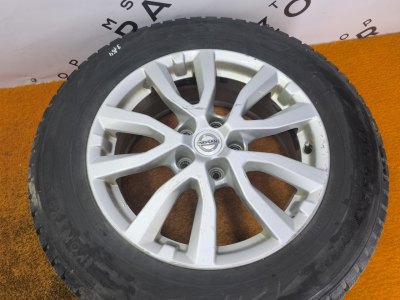 Колесо Nissan X-Trail R17 5x114.3, Ikon tyres 225/65 R17, зимнее, шипы