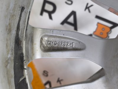 Колесо Nissan X-Trail R17 5x114.3, Ikon tyres 225/65 R17, зимнее, шипы