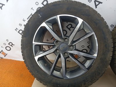 Колесо Geely Coolray R17 5x114.3, Pirelli 215/60 R17, зимнее, липучка
