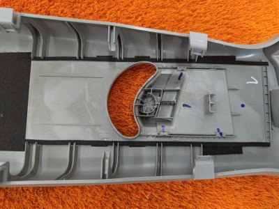 Обшивка центральной стойки