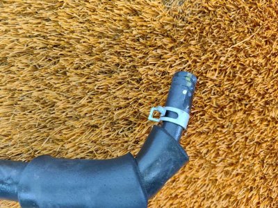 Трубка картерных газов