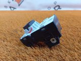 93581H0100 Кнопка стеклоподъемника передняя правая Kia Rio X-Line 2021 фото 8