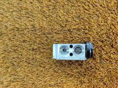 Клапан кондиционера