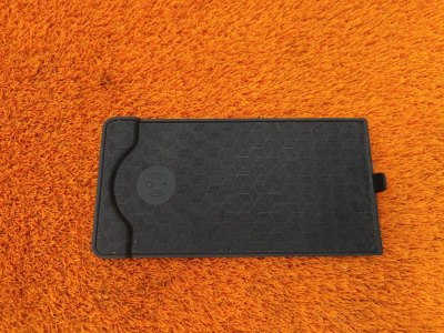 Коврик центральной консоли