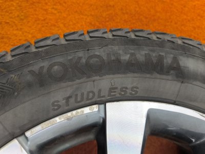 Колесо Chery Tiggo 7 Pro Max R18 5x108, Yokohama 225/60 R18, зимнее, липучка