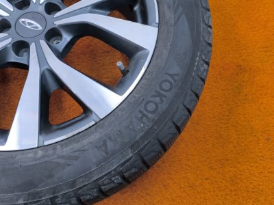 Колесо Chery Tiggo 7 Pro Max R18 5x108, Yokohama 225/60 R18, зимнее, липучка