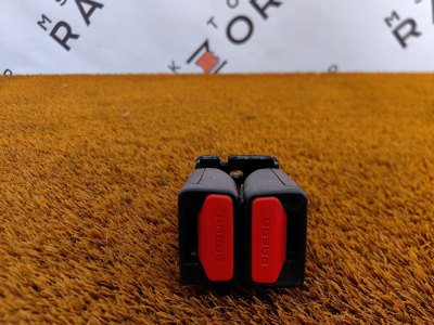 Ответная часть ремня безопасности