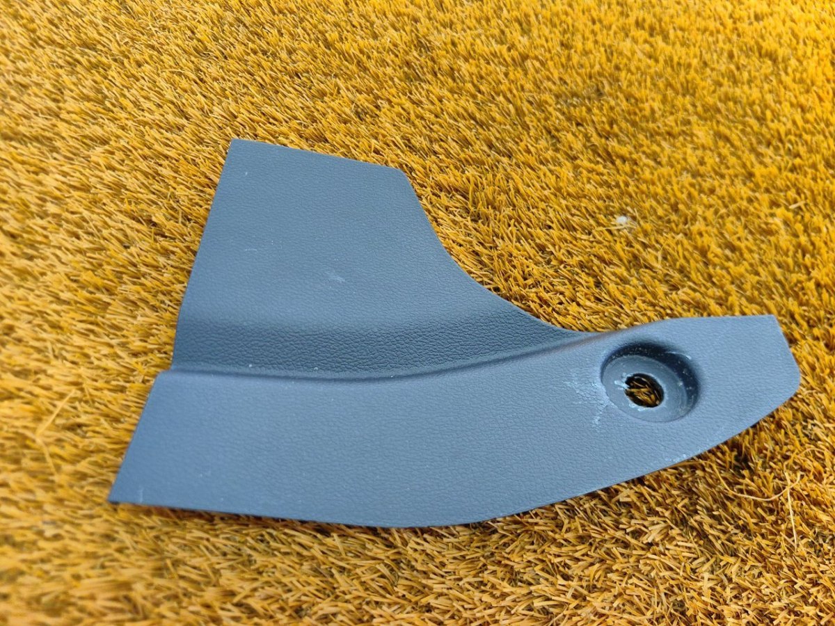 6600043748742, 6600043748 Накладка центральной консоли передняя правая Geely Coolray 2023 фото 1