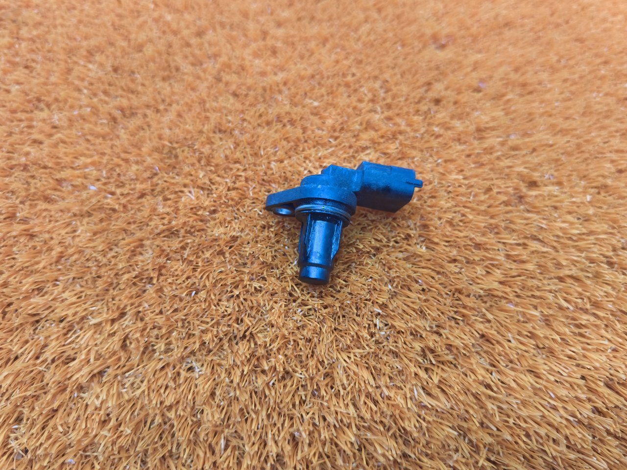 Датчик положения распредвала