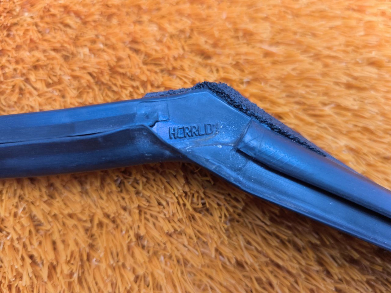 83530H5000 Уплотнитель стекла двери Hyundai Solaris 2017 фото 8