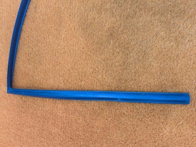 Уплотнитель стекла двери