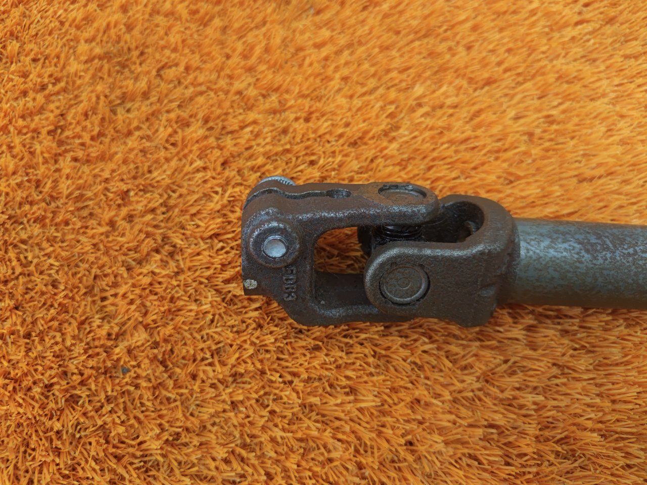 Рулевой карданчик