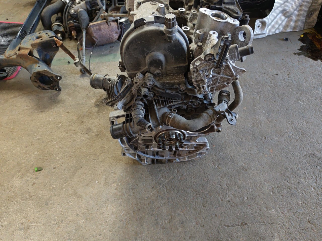 JLH3G15TD, 1010035500, 1010045800, 1010028900, 1010044900 Двигатель Geely Coolray 2023 фото 2