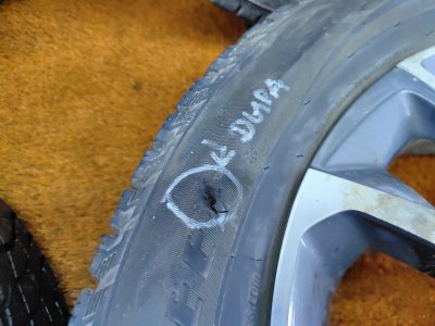 Колесо Geely Coolray R17 5x114.3, Viatti 215/60 R17, зимнее, липучка