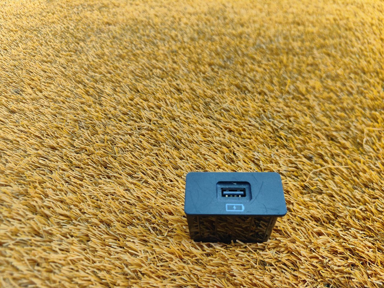 Разъем USB