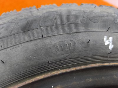 Колесо Hyundai Solaris R15 4x100, Cordiant 185/65 R15, зимнее, шипы