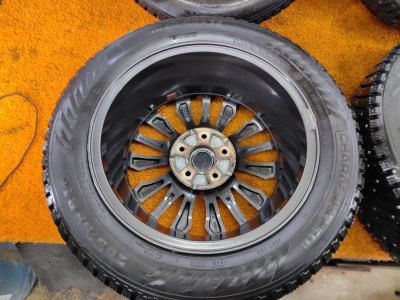 Колесо Omoda S5 R16 5x108, Ikon tyres 205/55 R16, зимнее, шипы