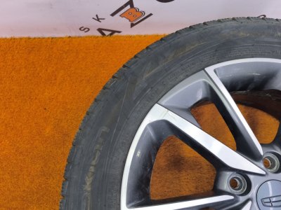 Колесо Geely Coolray R17 5x114.3, Nokian 215/60 R17, зимнее, липучка