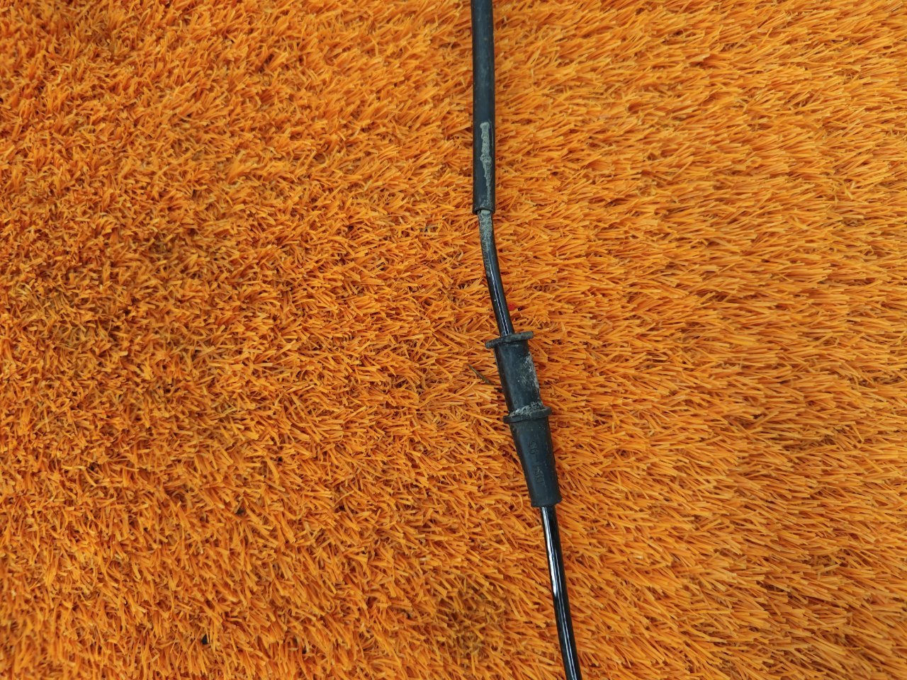 Проводка датчика ABS