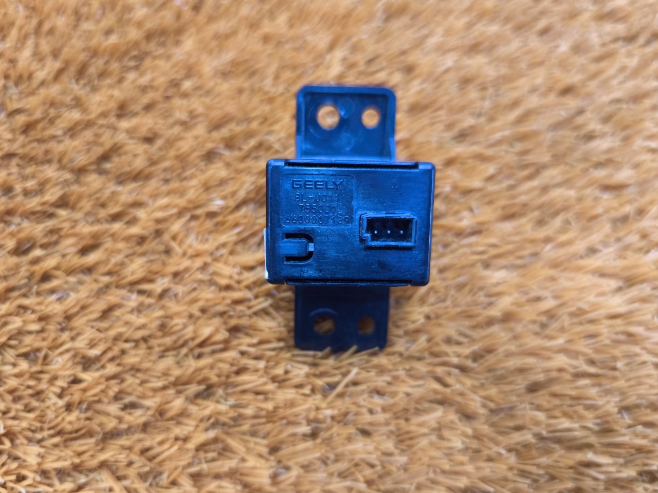 Разъем USB