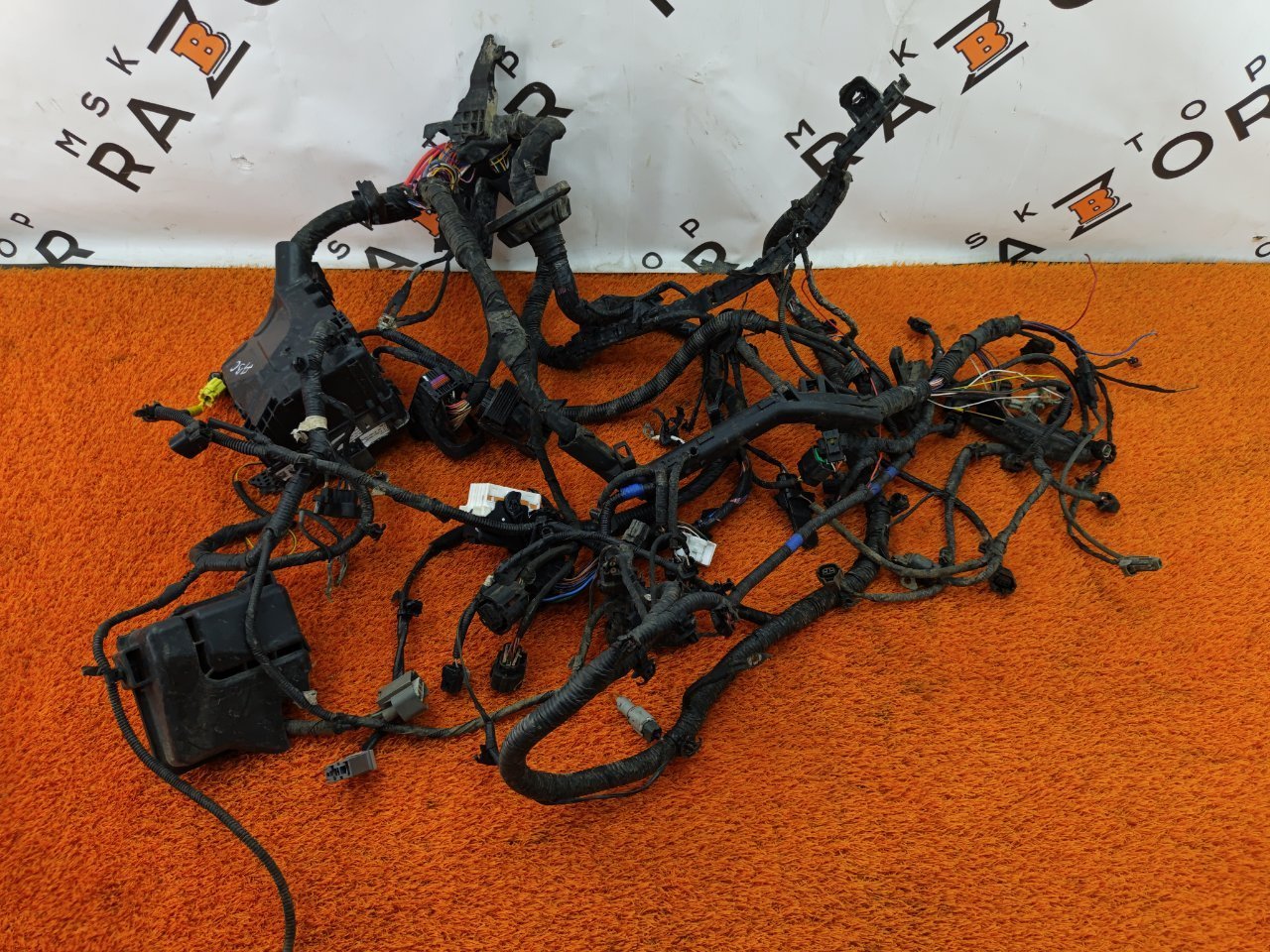 Проводка подкапотная