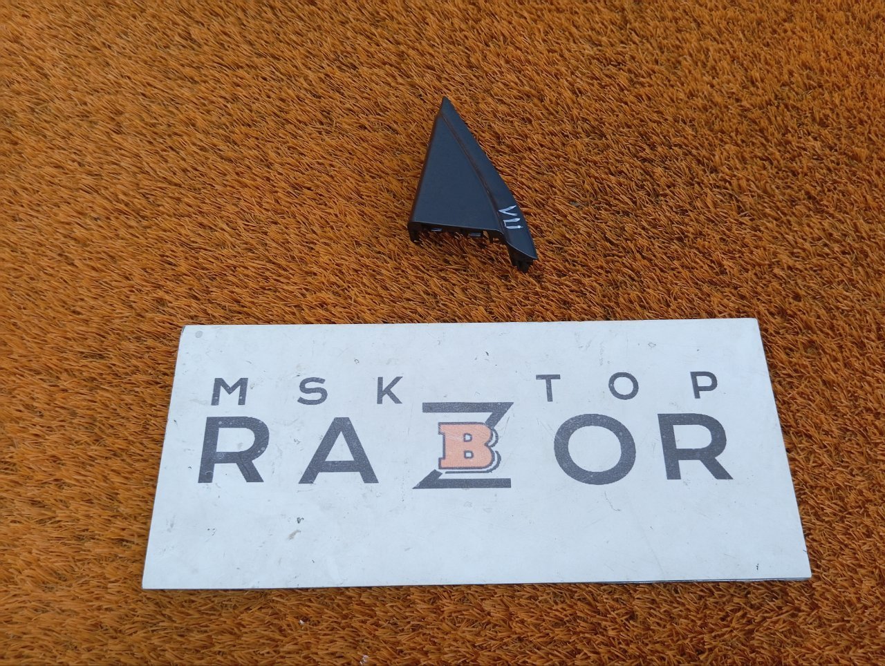 403001295AA Уголок двери Chery Tiggo 7 Pro Max 2024 фото 2