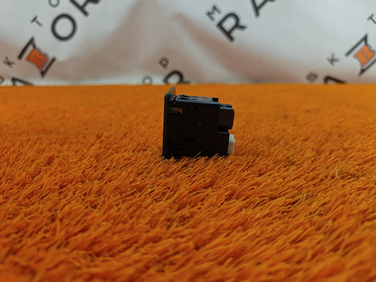 Разъем USB+AUX