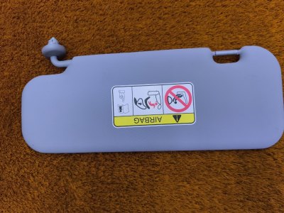 Козырек солнцезащитный