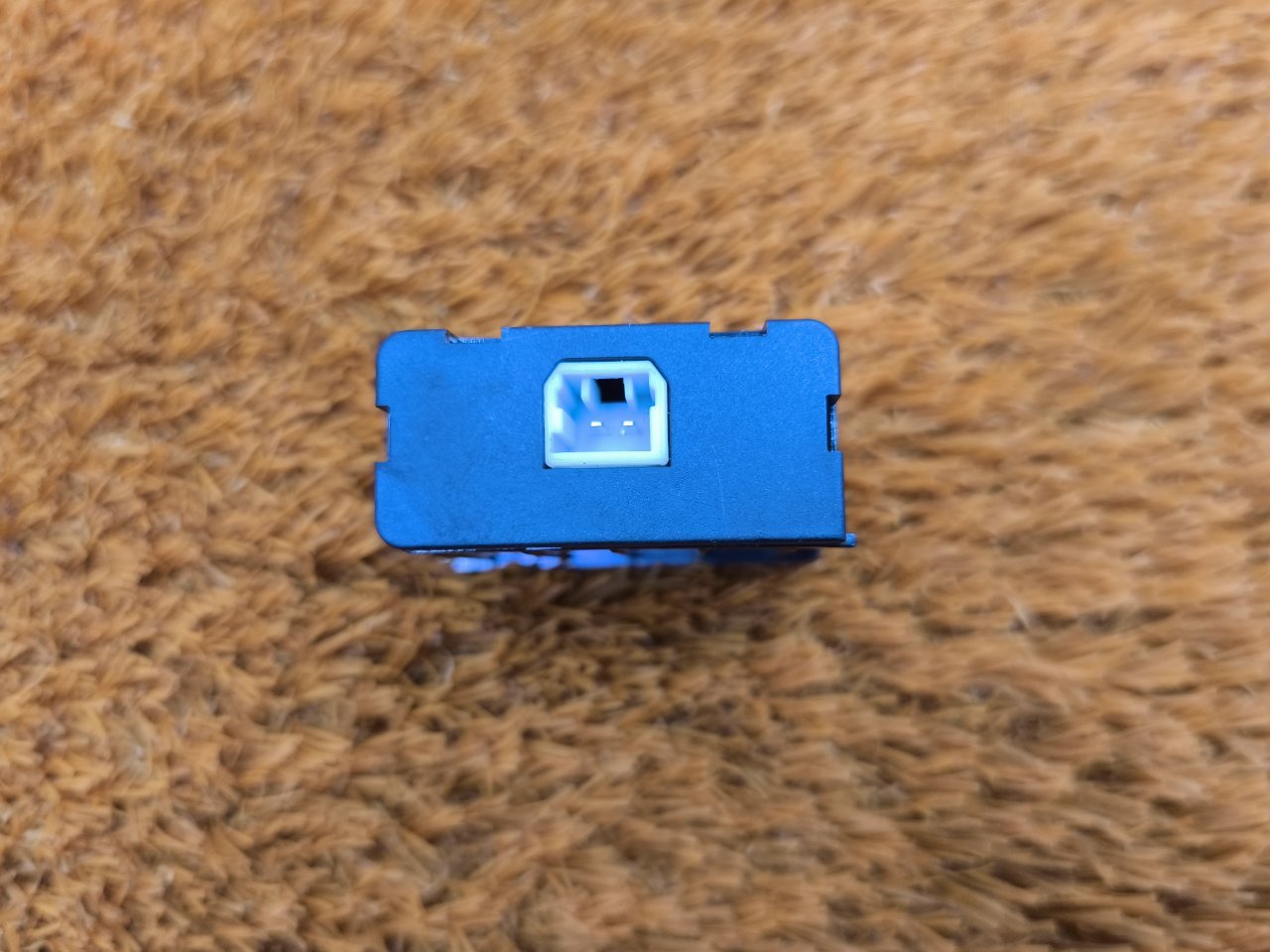 Разъем USB