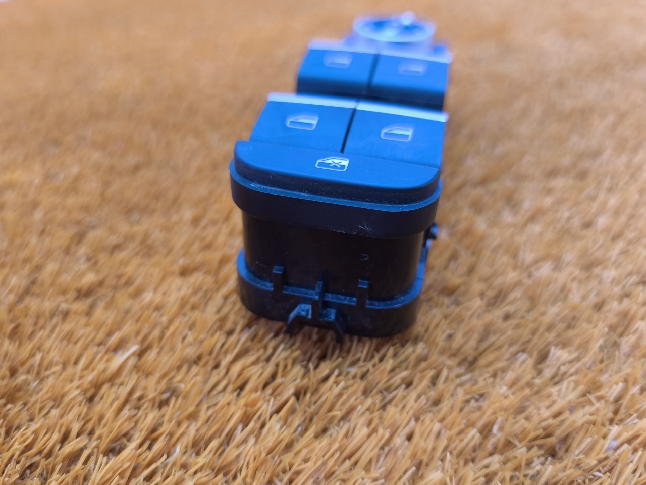 808000225AA Блок стеклоподъемников Chery Tiggo 7 Pro Max 2024 фото 7