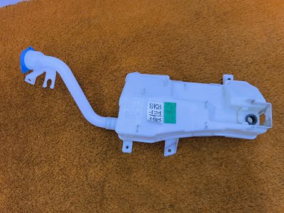 Бачок омывателя