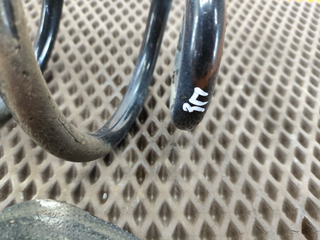 Пружина подвески