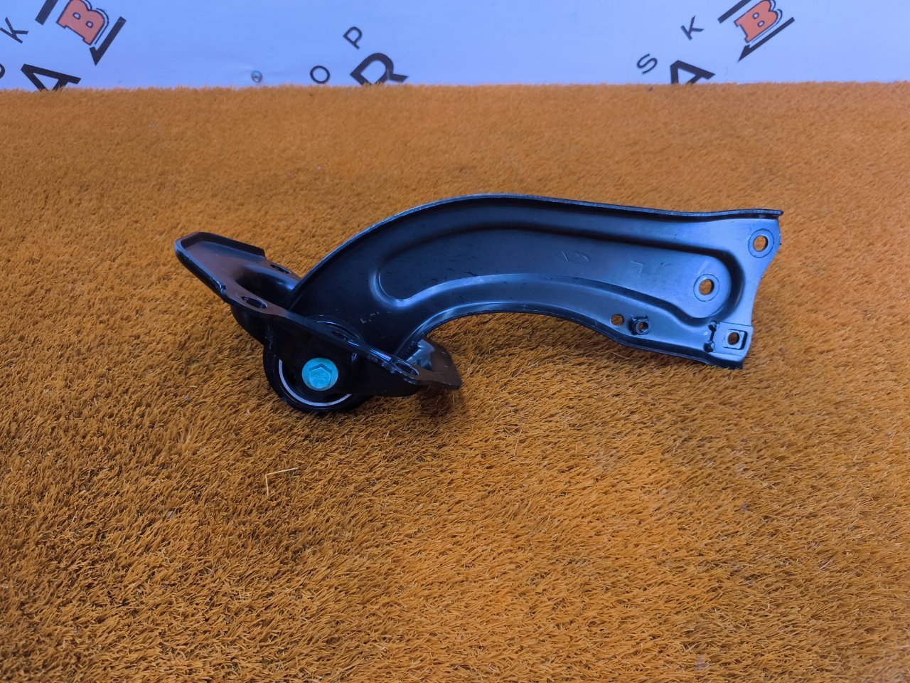 Рычаг подвески