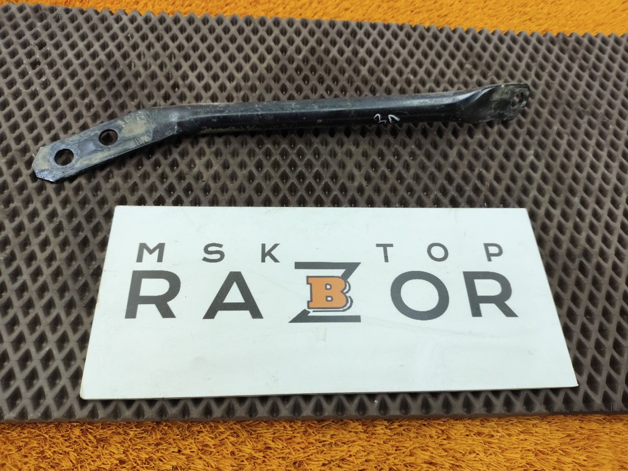 Распорка подрамника