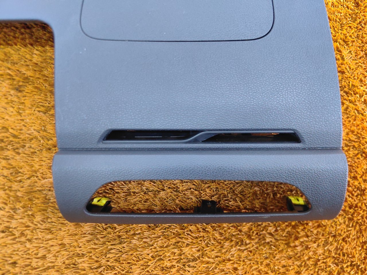 6600041498742, 8889781347742 Накладка на торпедо Geely Coolray 2023 фото 3