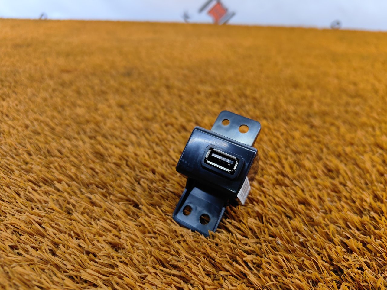 Разъем USB