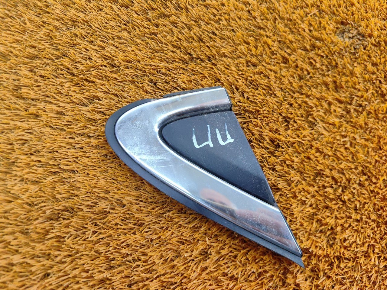 6600272825 Молдинг двери Geely Coolray 2023 фото 4