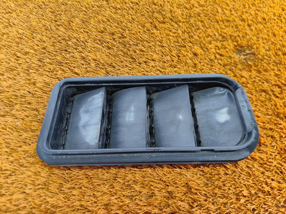 6070006800 Решетка вентиляционная Geely Coolray 2023 фото 1
