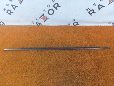 Молдинг стекла