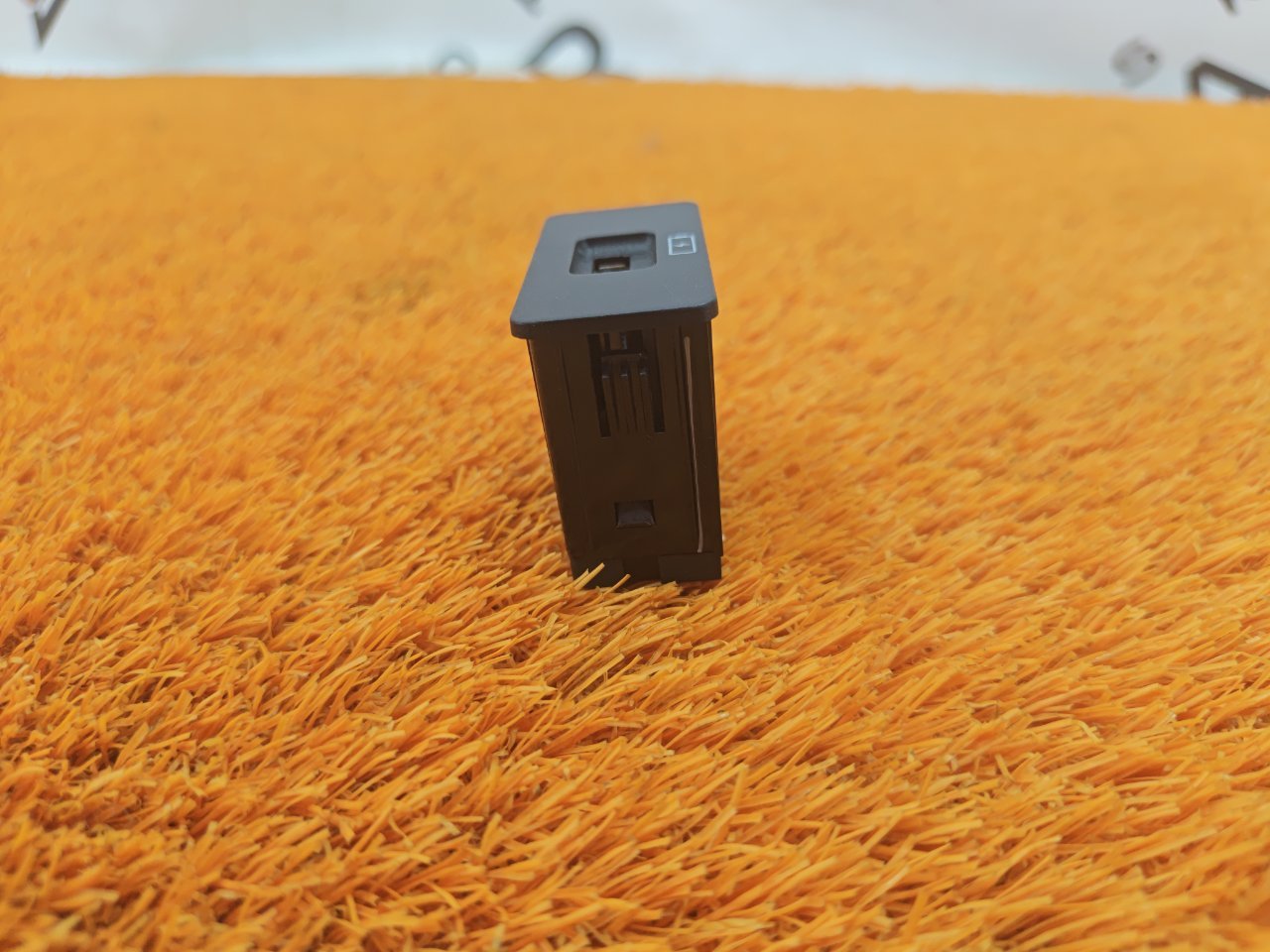 Разъем USB