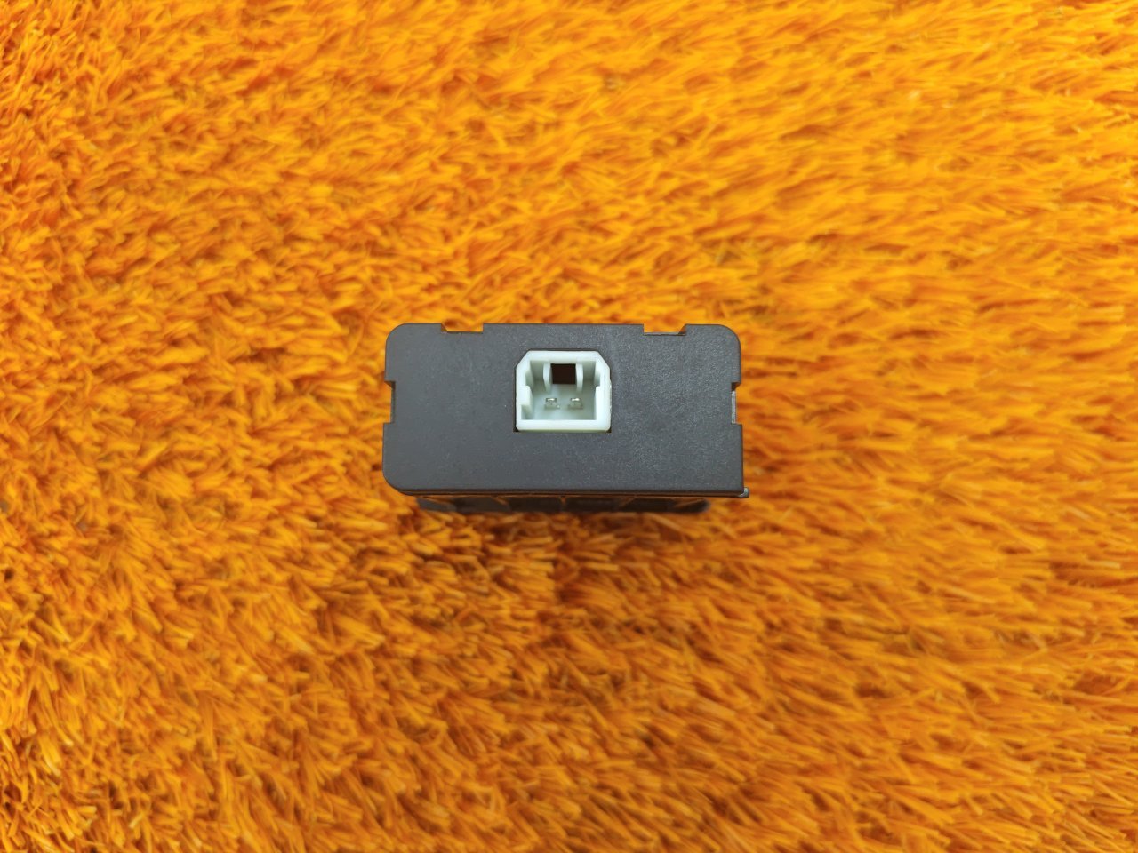 Разъем USB
