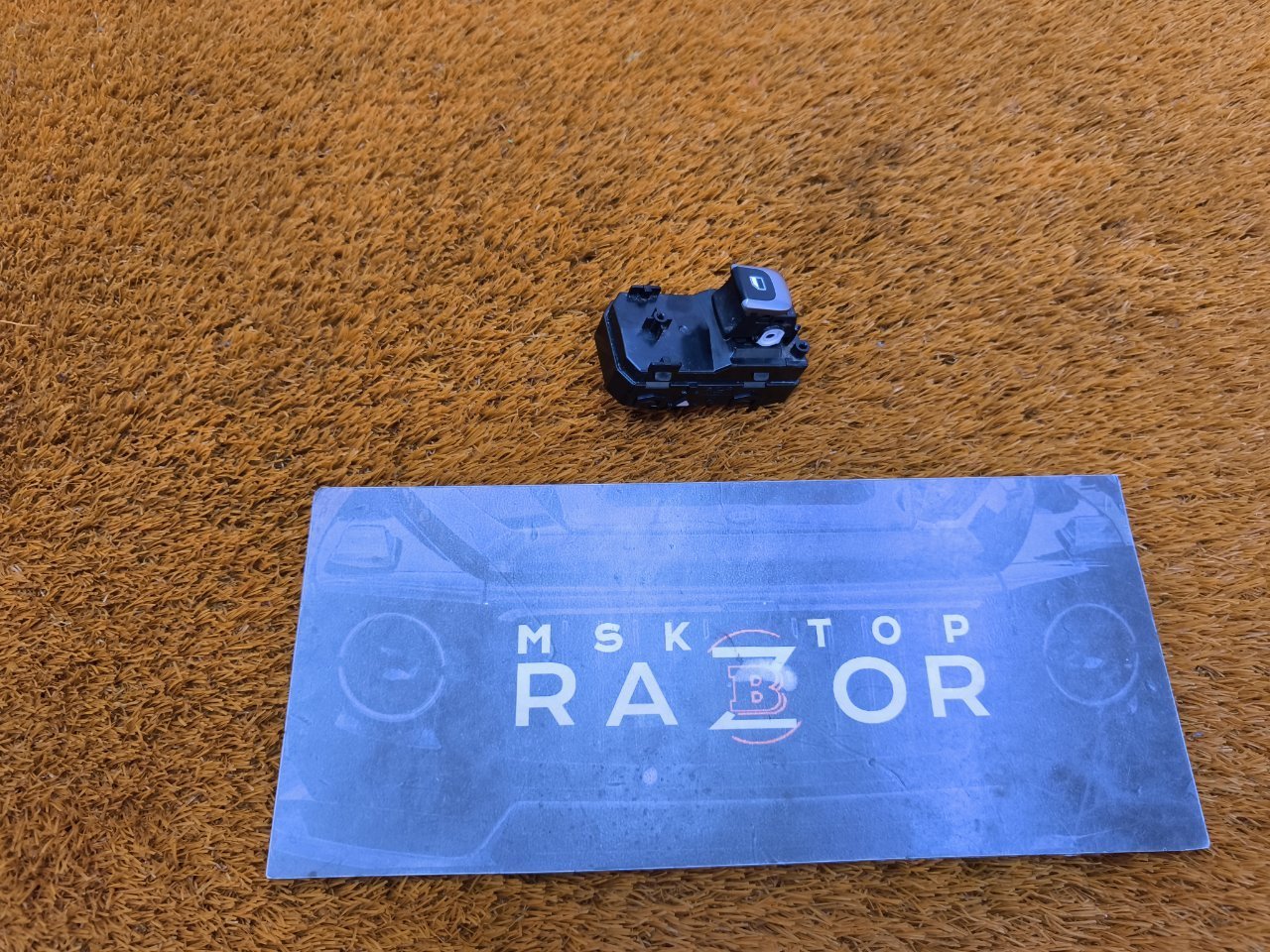 93581H0100 Кнопка стеклоподъемника Kia Rio X-Line 2021 фото 2