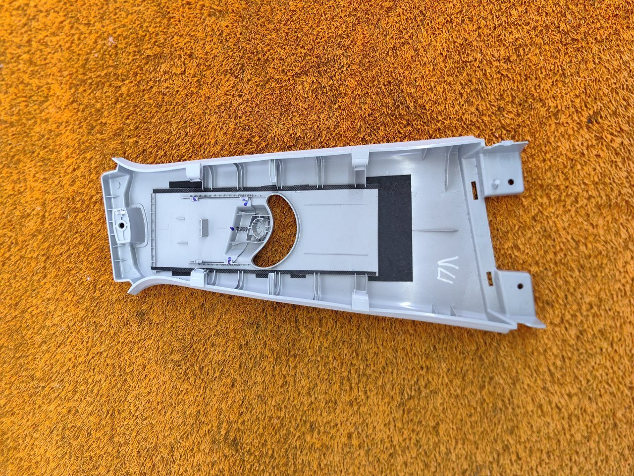 403002742AAABK Обшивка центральной стойки Chery Tiggo 7 Pro Max 2024 фото 7