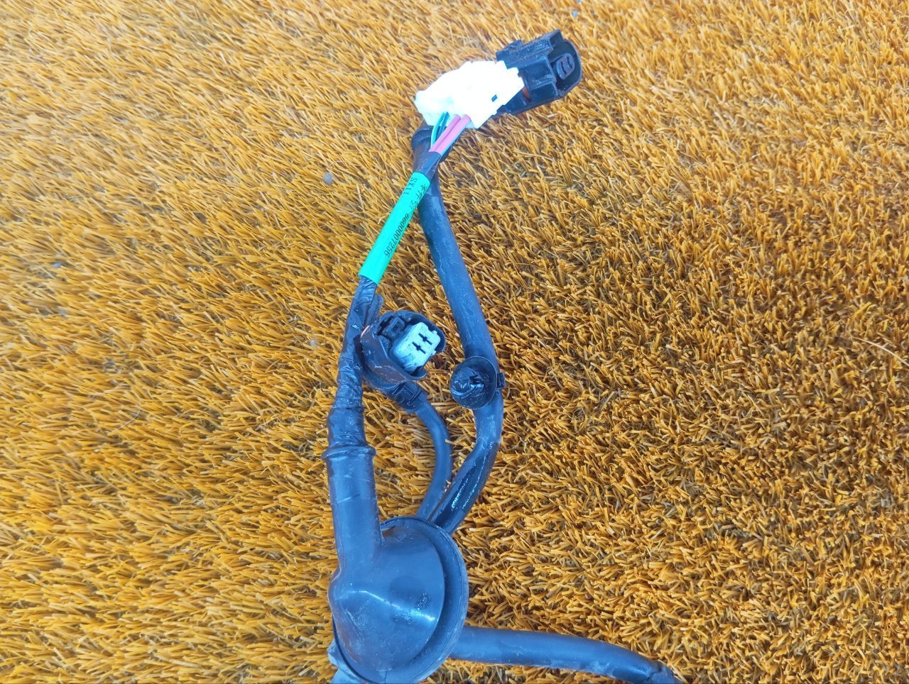 Проводка датчика ABS