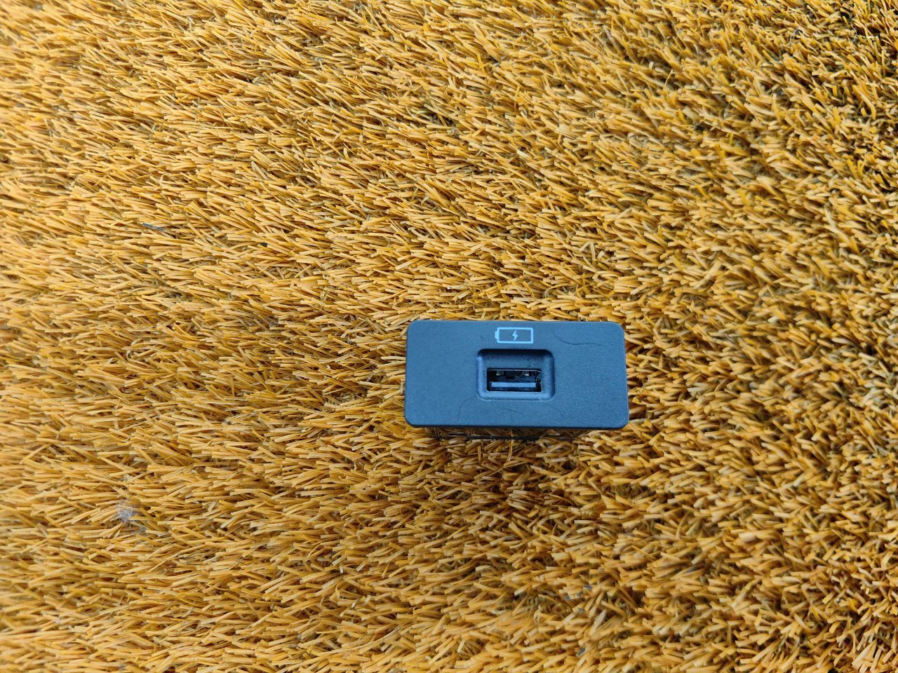 Разъем USB