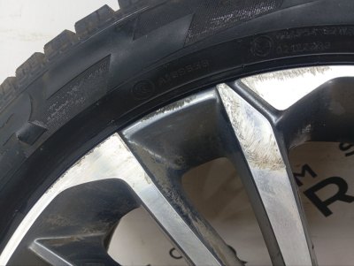 Колесо Geely Coolray R18 5x114.3, Pirelli 215/55 R18, зимнее, липучка