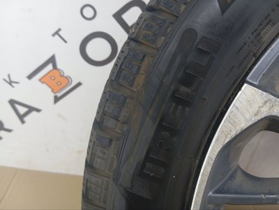 Колесо Geely Coolray R18 5x114.3, Pirelli 215/55 R18, зимнее, липучка