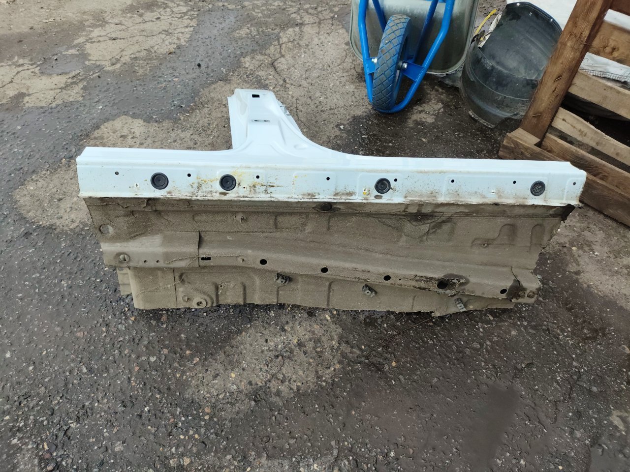 509001133AADYJ, T155100720DY Порог с центральной стойкой Chery Tiggo 7 PRO 2023 фото 12