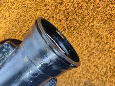 Патрубок воздушного фильтра